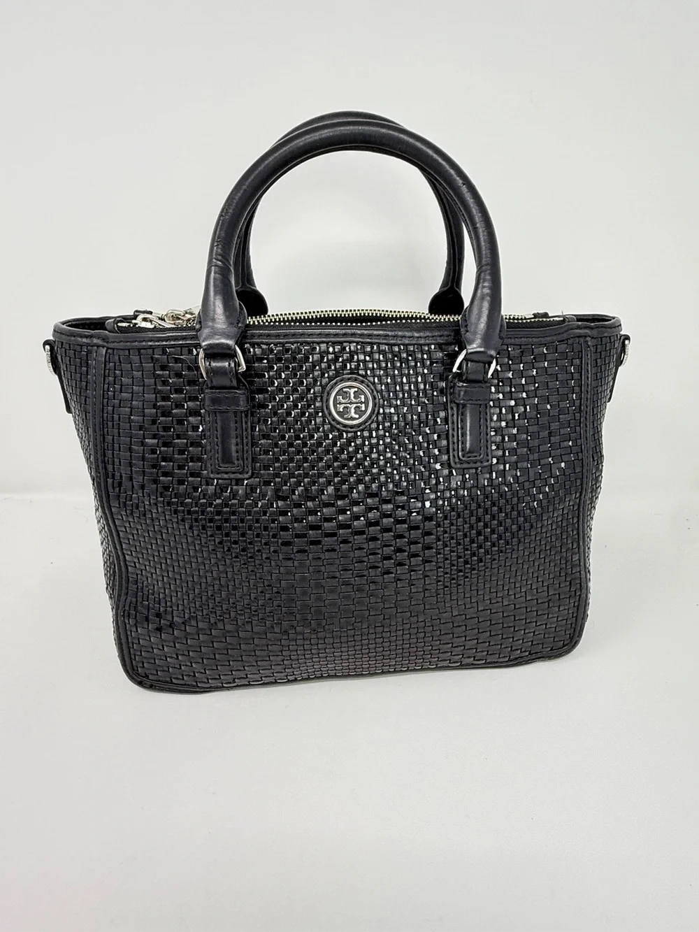 Tory Burch Robinson Black Basket Weave Leather Small Tote Satchel with Chain - Picture 15 of 16